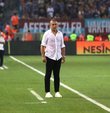 Trabzonspor, sezonun ilk büyük maçında Galatasaray ile evinde golsüz berabere kaldı. Spor yazarları, bordo-mavililerin performansını değerlendirdi.